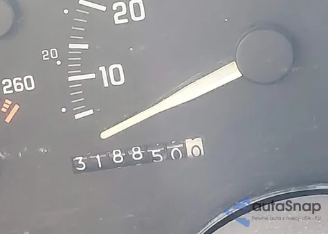 1992 Chevrolet Gmt-400 C2500 z USA, uszkodzony, nr VIN 1GCFC24K5NE126048